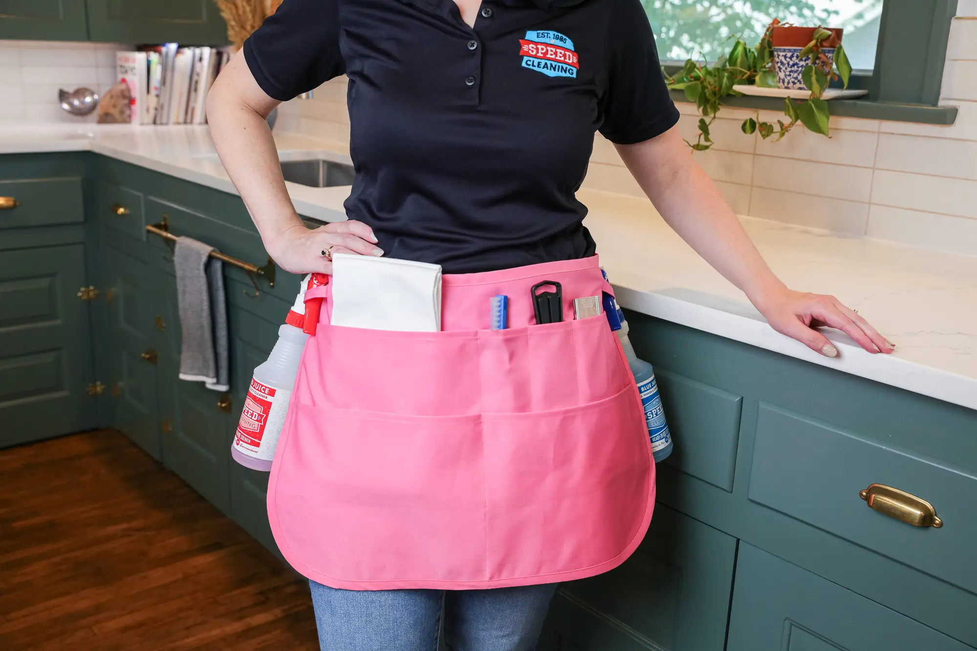 Original Speed Cleaning Apron™ | Designed for Professional Cleaners - Image 3